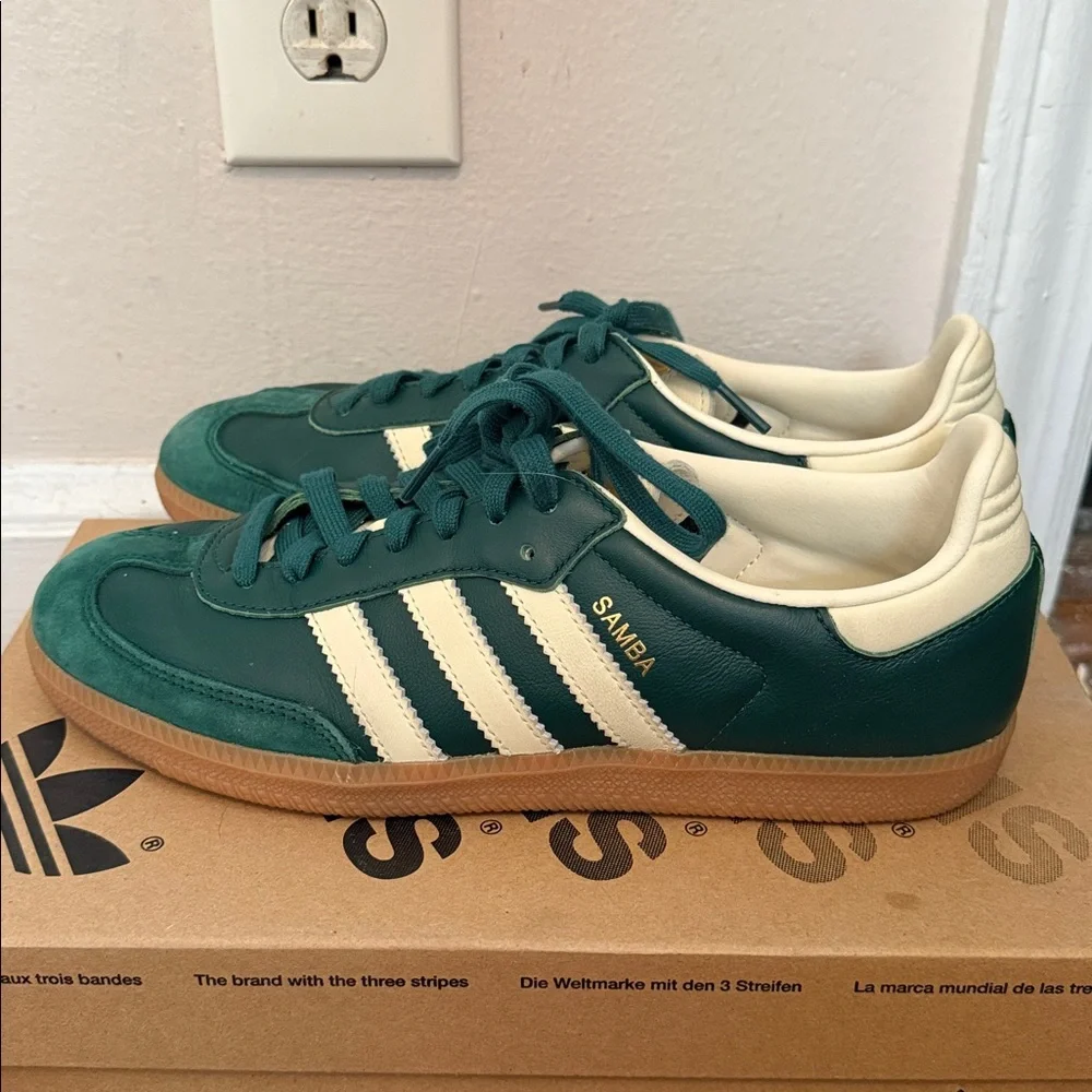 Adidas samba Green and Cream Sneakers women size 9 men size 7.5 - Picture 3 of 6
